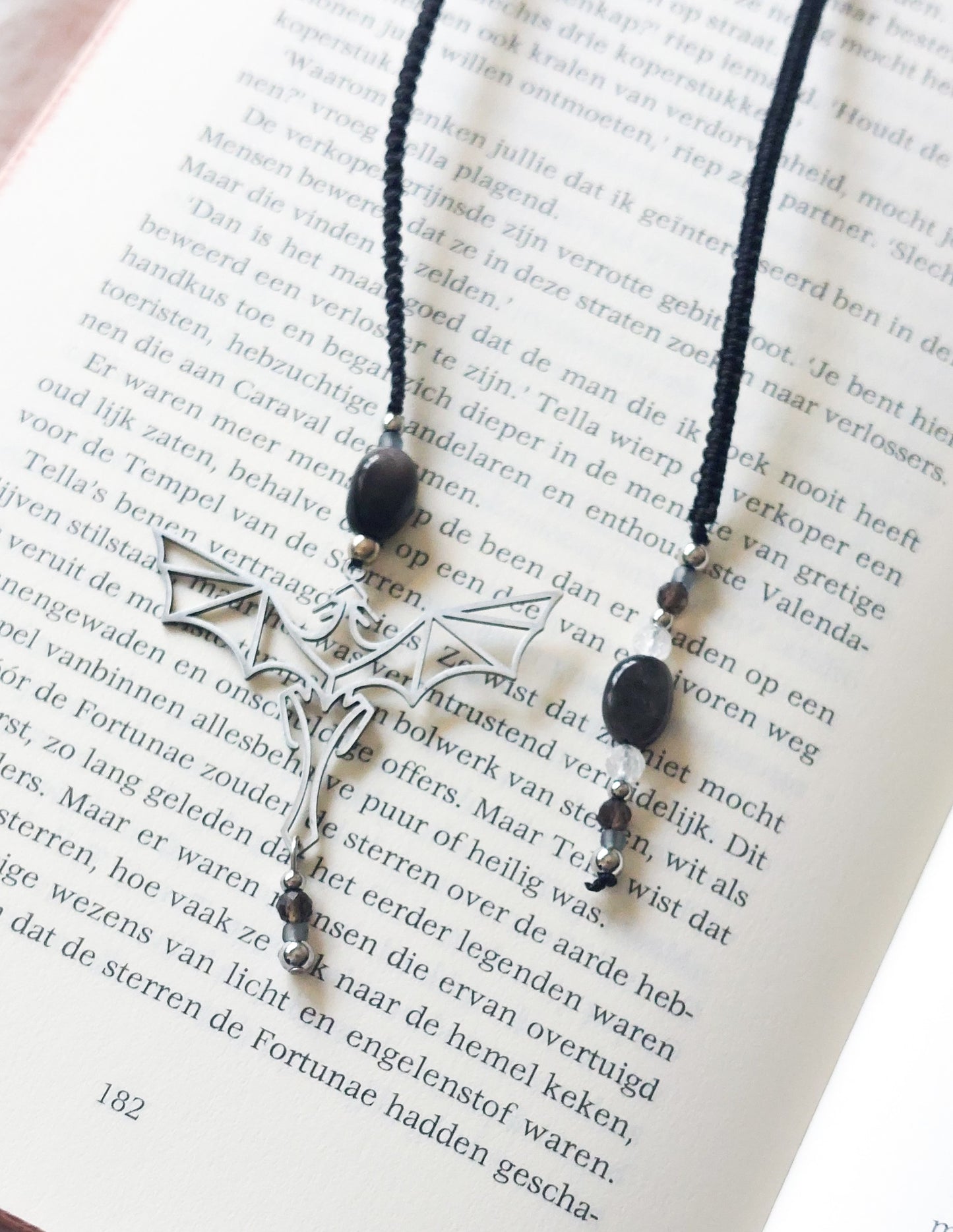 Moonshadow - Boekenlegger